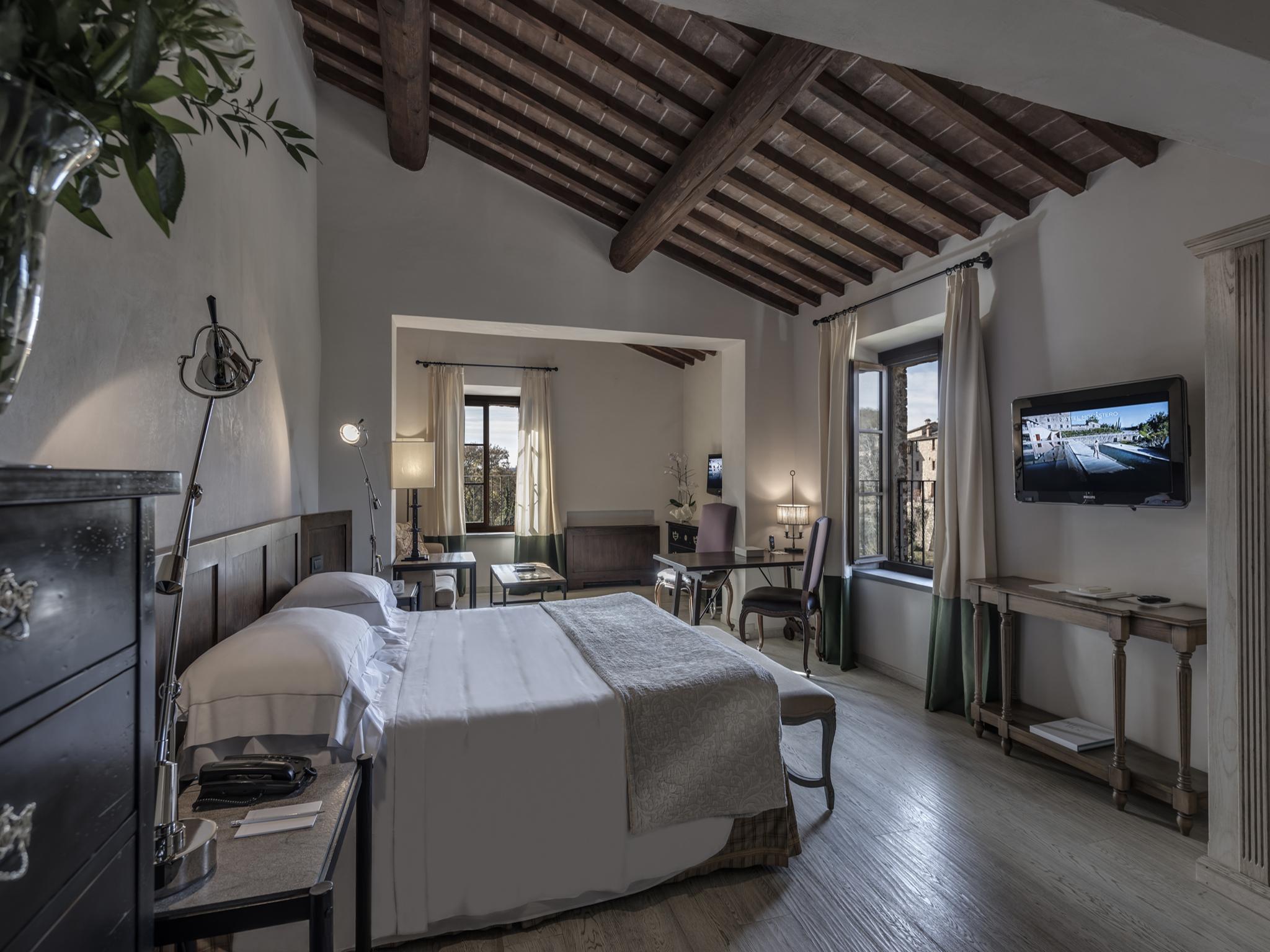 Hotel Castel Monastero - The Leading Of The World Castelnuovo Berardenga